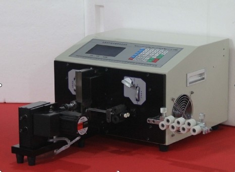 Computerized Automatic Wire Cutting Stripping Machine Dual Conduit 300W