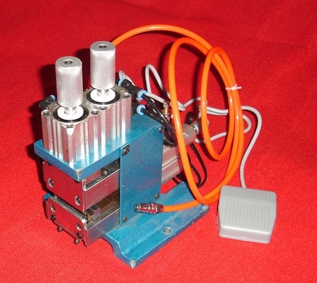 Vertical Multi Core Wire Stripping And Twisting Machine 120 Times - 130 Times / Min
